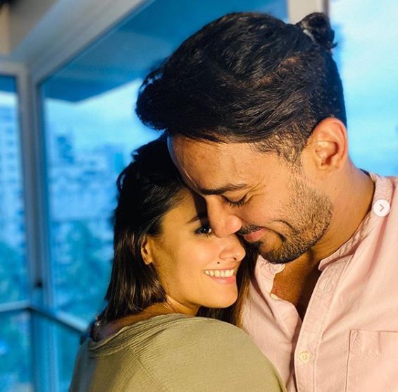 Rohit Reddy And Anita Hassanandani Give Glimpses Of Their Pda Moments