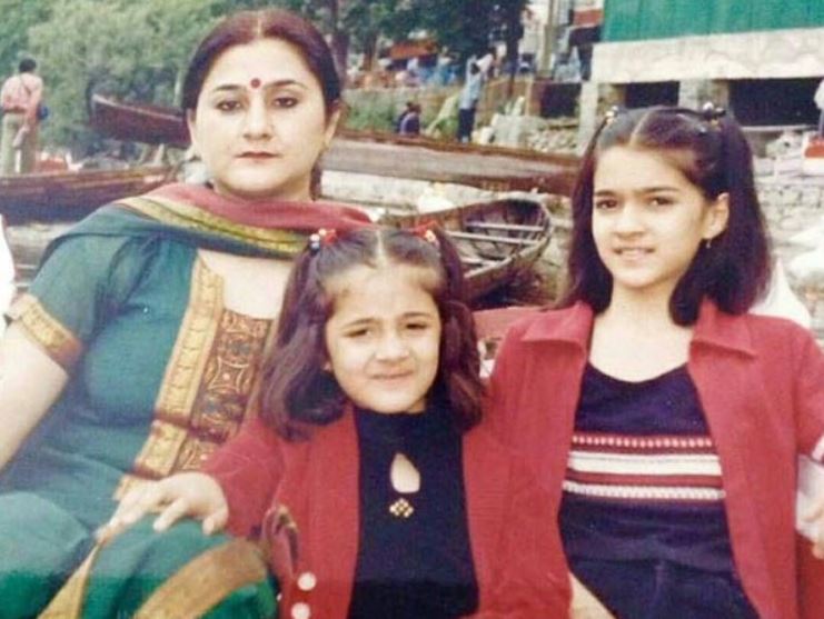 kriti sanon childhood