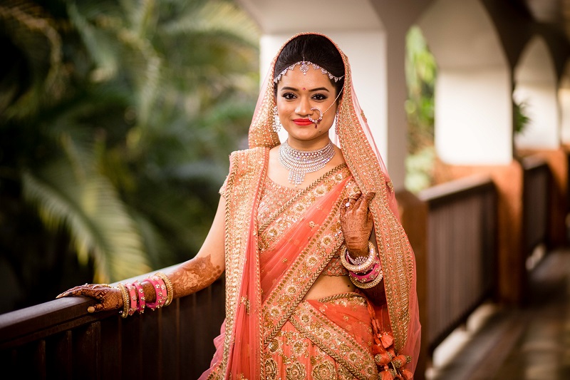 Tag a bride jis pr Orange color ka lehenga bhot acha lagega❤️🌻 Mja -  @facestorybyapeksha #reelsinstagram #reelsindia #viralvideos #feed… |  Instagram