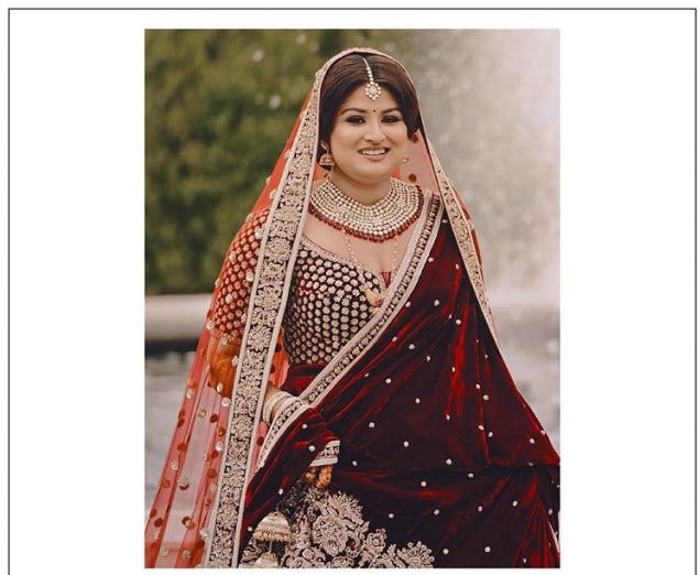 This Simple Sabyasachi Lehenga Is A Bridal Outfit Of Our 'Minimal' Dreams |  Bridal lehenga collection, Bridal lehenga red, Indian bridal fashion