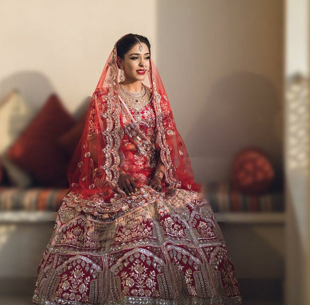 8 Manish Malhotra Wedding Lehengas for the 'it' Bride