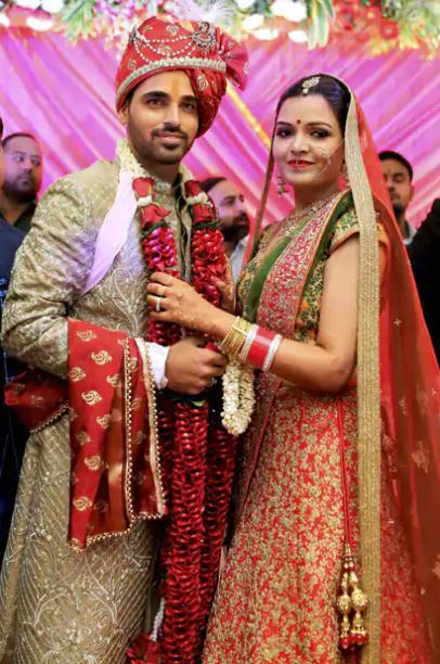 On Bhuvneshwar Kumar's 31st Birthday, His Wife, Nupur Nagar Shares A ...