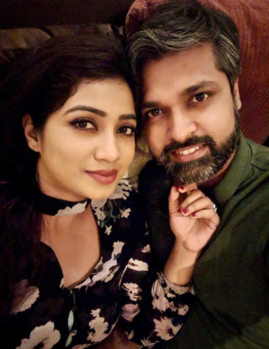 Shreya Ghoshal Recalls How Her Then-BF Shiladitya Proposed Her For ...