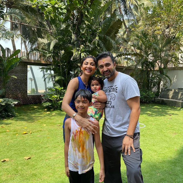 Shilpa Shetty Kundra, Raj Kundra, Viaan Raj Kundra and Samisha Shetty Kundra