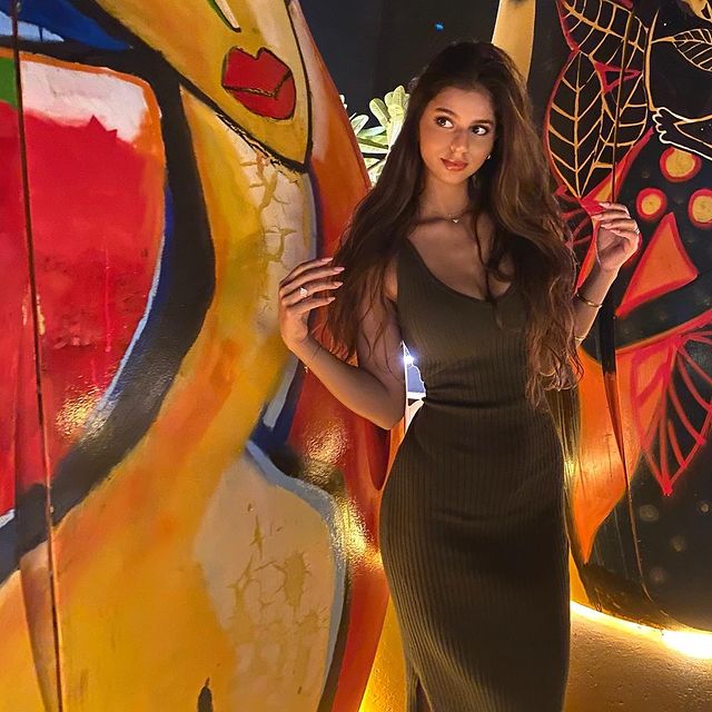 Suhana Khan's Chic Black Dress Gets A Stylish Touch With A Rs 93K