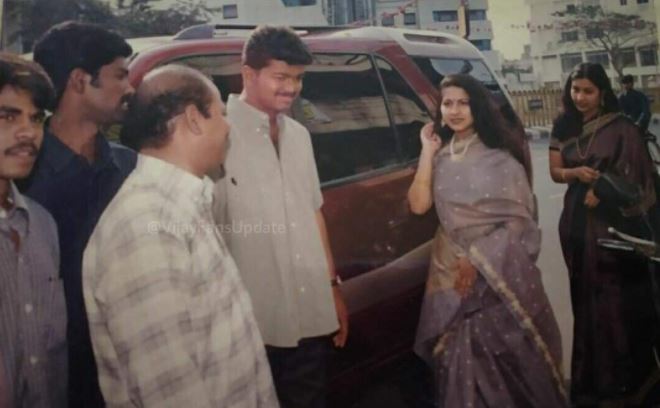 Vijay's Love Story: When Thalapathy Fell For His Fan, Sangeetha And ...