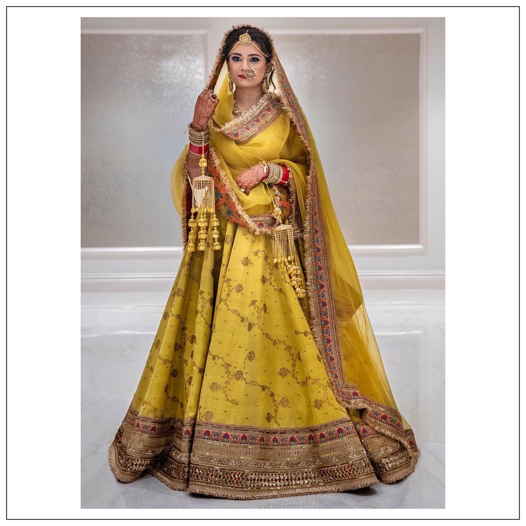 Black & Golden Lacha Style Lehenga at best price in Surat by Maayrah Stands  | ID: 8016192297