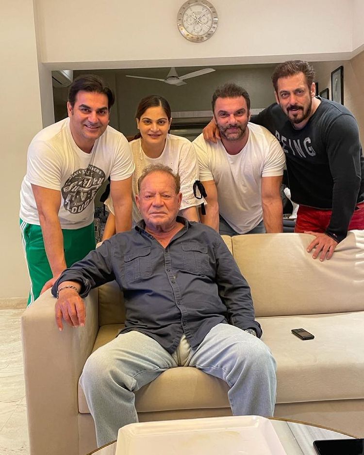 Salman and family
