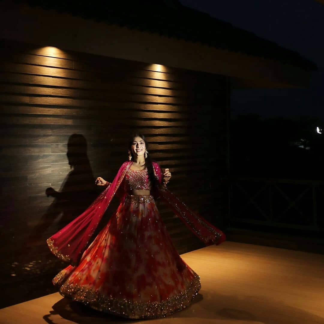 Architect Bride Channeled Her 'Rajputana' Princess Vibes In A Pink ...
