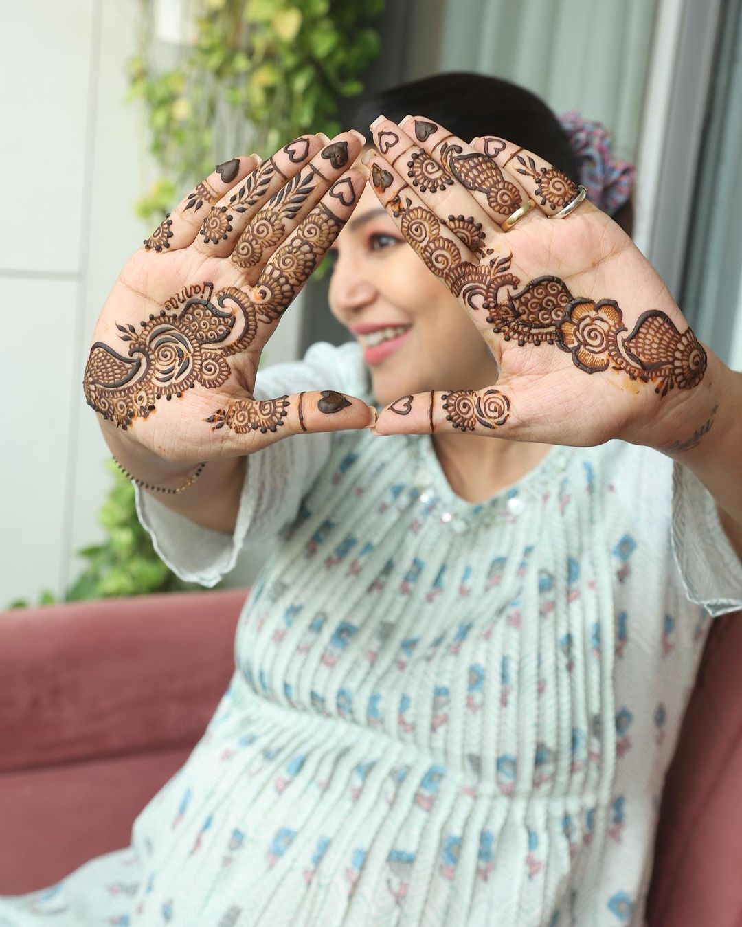 Beautiful mehndi designs name 💙 - Simple Mehndi Design | Facebook