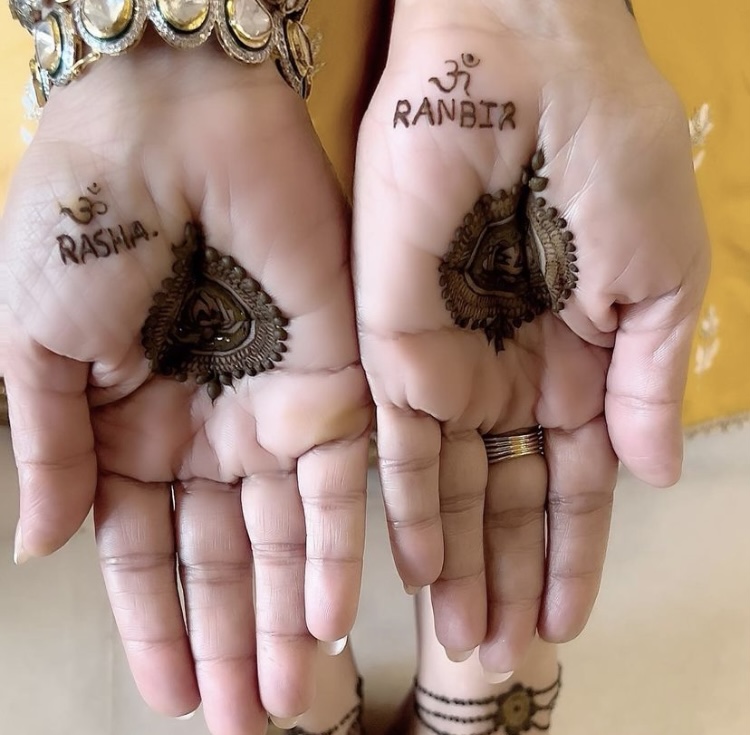 EASY DULHAN MEHENDI DESIGNS FOR FULL HANDS | WEDDING MEHNDI DESIGNS |  BRIDAL HENNA MEHNDI DESIGNS - YouTube