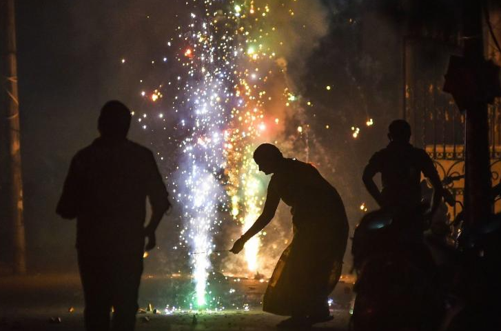 diwali celebrities supporting ban on crackers firecrackers