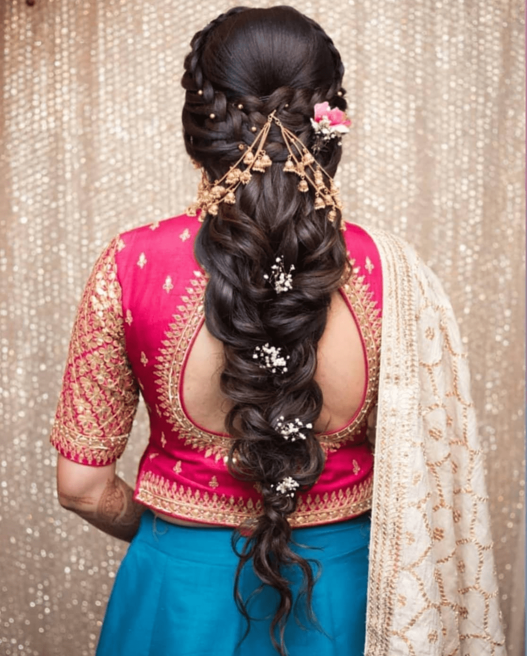 Pin by Dshana Lux on Aaa | Bridal hairstyle indian wedding, Hair style on  saree, South indian wedding hairstyles