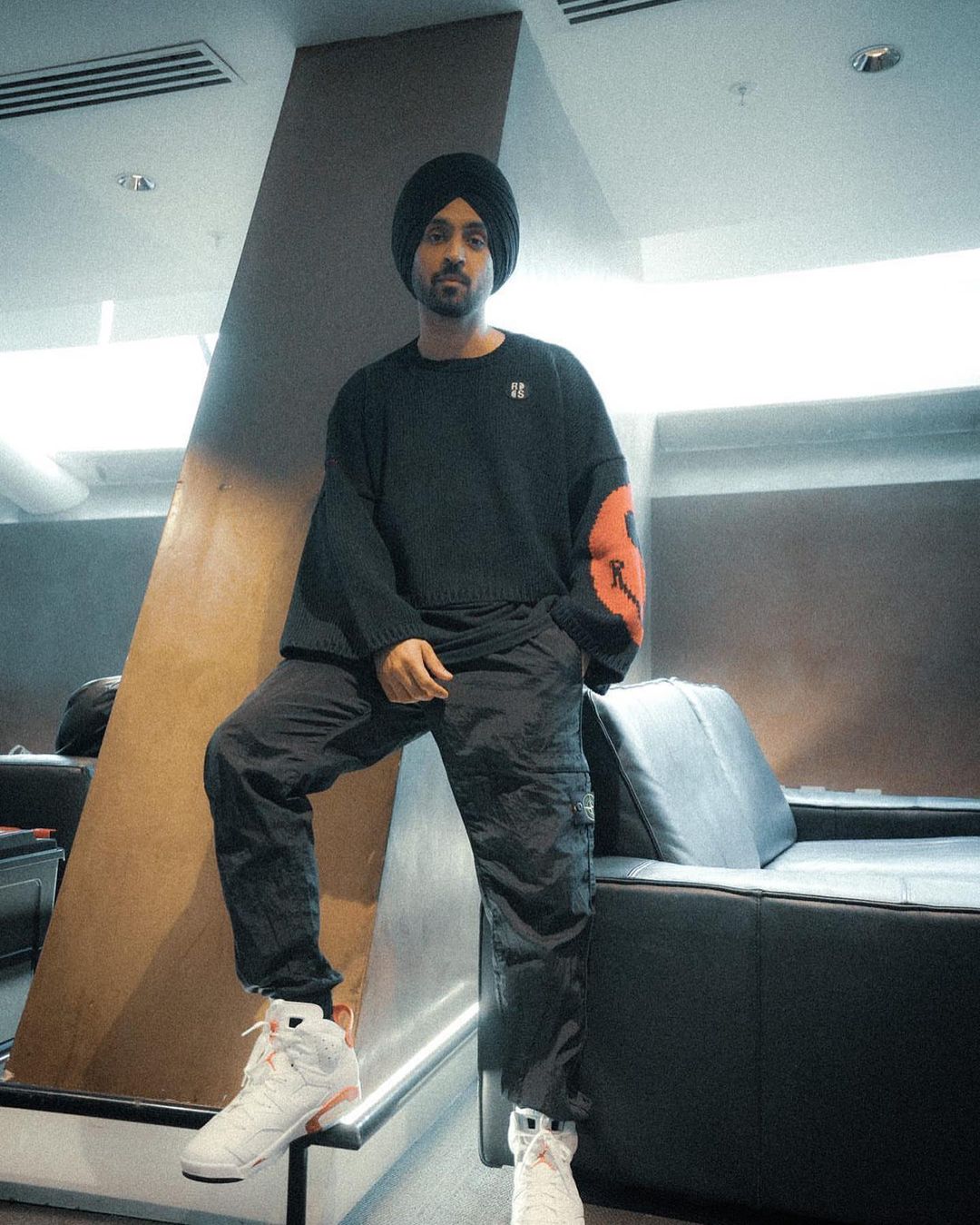 Diljit Dosanjh Fans, Did You Know He's Not Only Married But Also A Father  To A Beautiful Son?