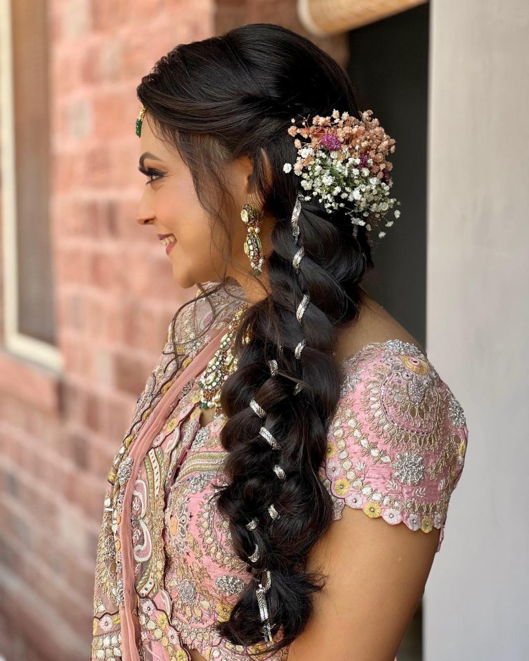 25 Trending Hairstyles For Walima Functions This Year | Pakistani bridal  makeup, Indian bridal hairstyles, Indian bridal