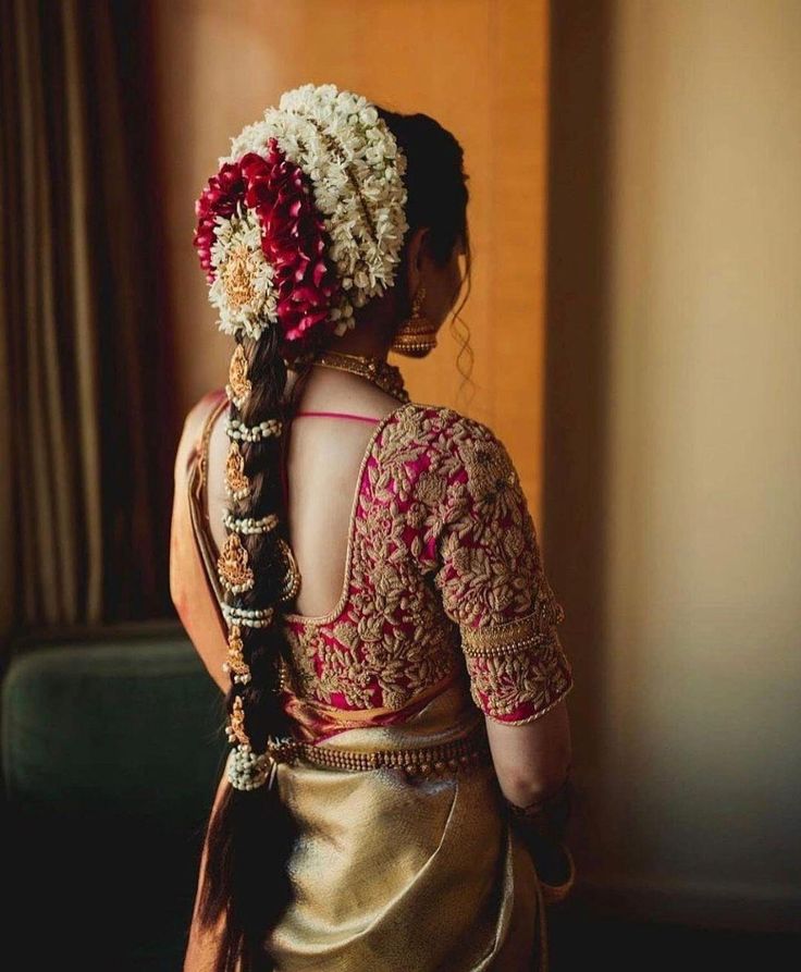 Bridal Hairstyle for Saree Traditional hairstyle for saree