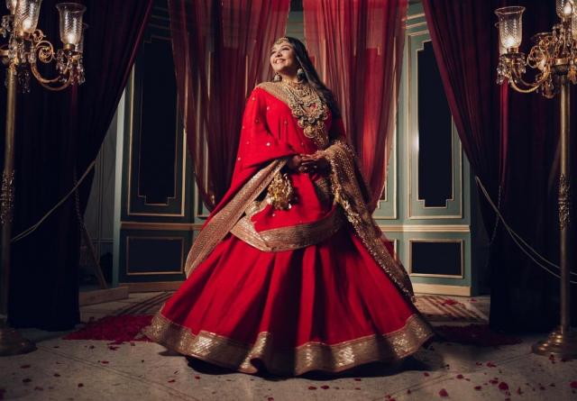 These 25+ Red Designer Wedding Lehengas Are Every Girl's DREAM