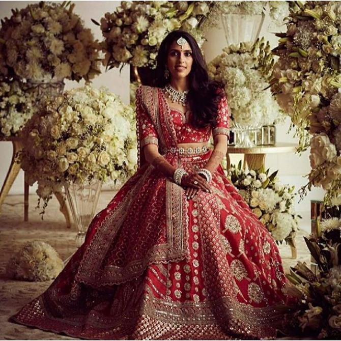 Meet the girl who will be Ambani Bahu in next few days - Shloka Mehta for  her engagement ceremony tonight.… | Indian bridal outfits, Indian fashion,  Lehenga designs