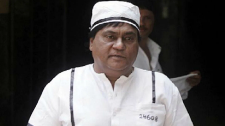 when-stamp-paper-scam-convict-abdul-karim-telgi-showered-rs-90-lakhs