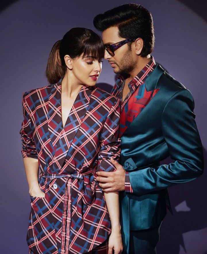 Mumbai: Bollywood actors Ranveer Singh and Deepika Padukone at Mijwan Fashion  Show 2022 #Gallery