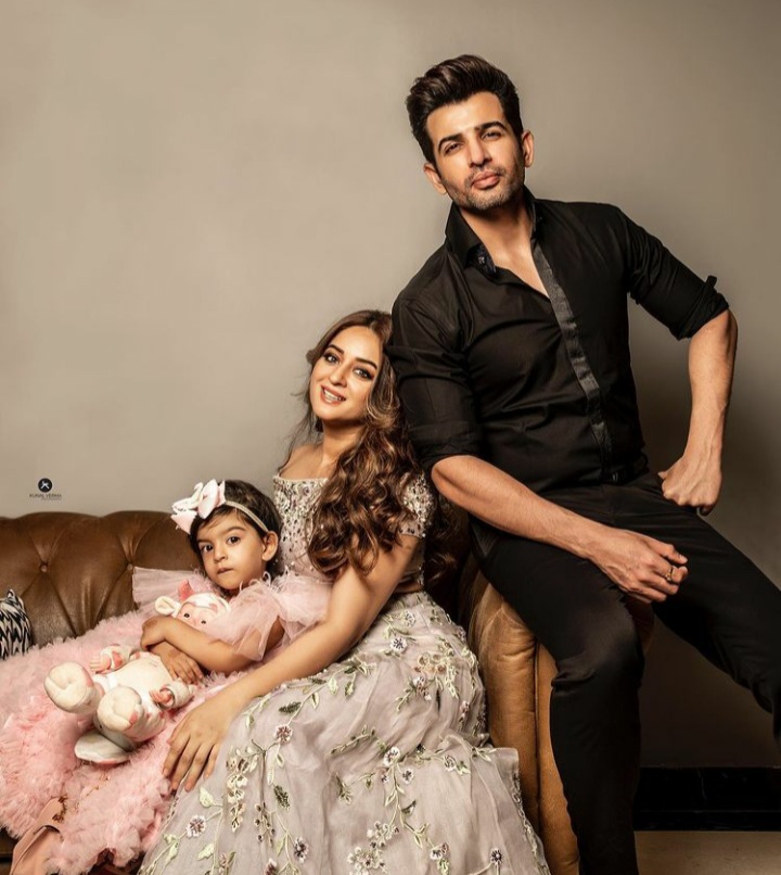 Mahhi Vij Says Life Is Unpredictable After Her And Daughter Taras Flights Engine Caught Fire 4754