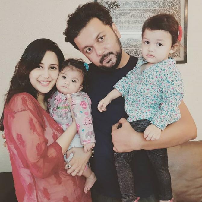 Chahatt Khanna and Farhan Mirza with kids