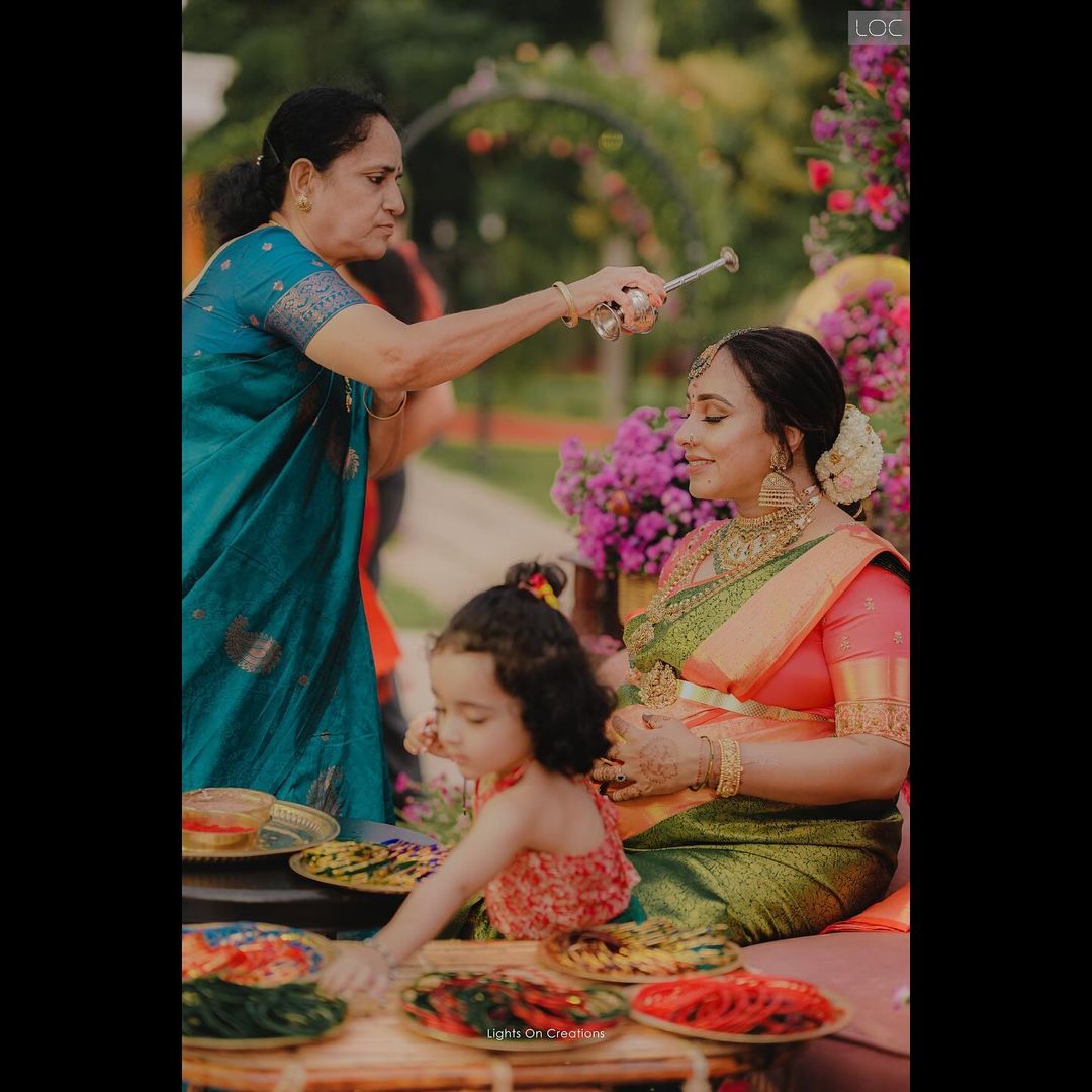 Pearle Maaney - Future looking bright❤️ @srinish_aravind . . . . Click  @weddingbellsphotography Event @sugarplumclt Saree @milandesignkochi  Jewelry @sangeetha916gold | Facebook