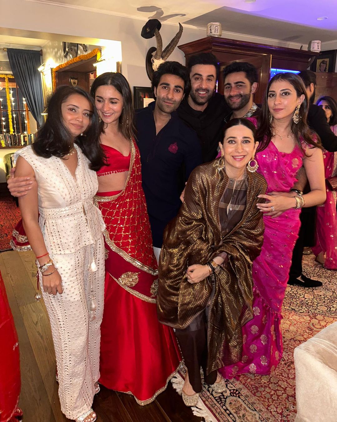 Alia Bhatt-Ranbir Kapoor Celebrate 1st Diwali With Raha, Baby Girl Dons ...