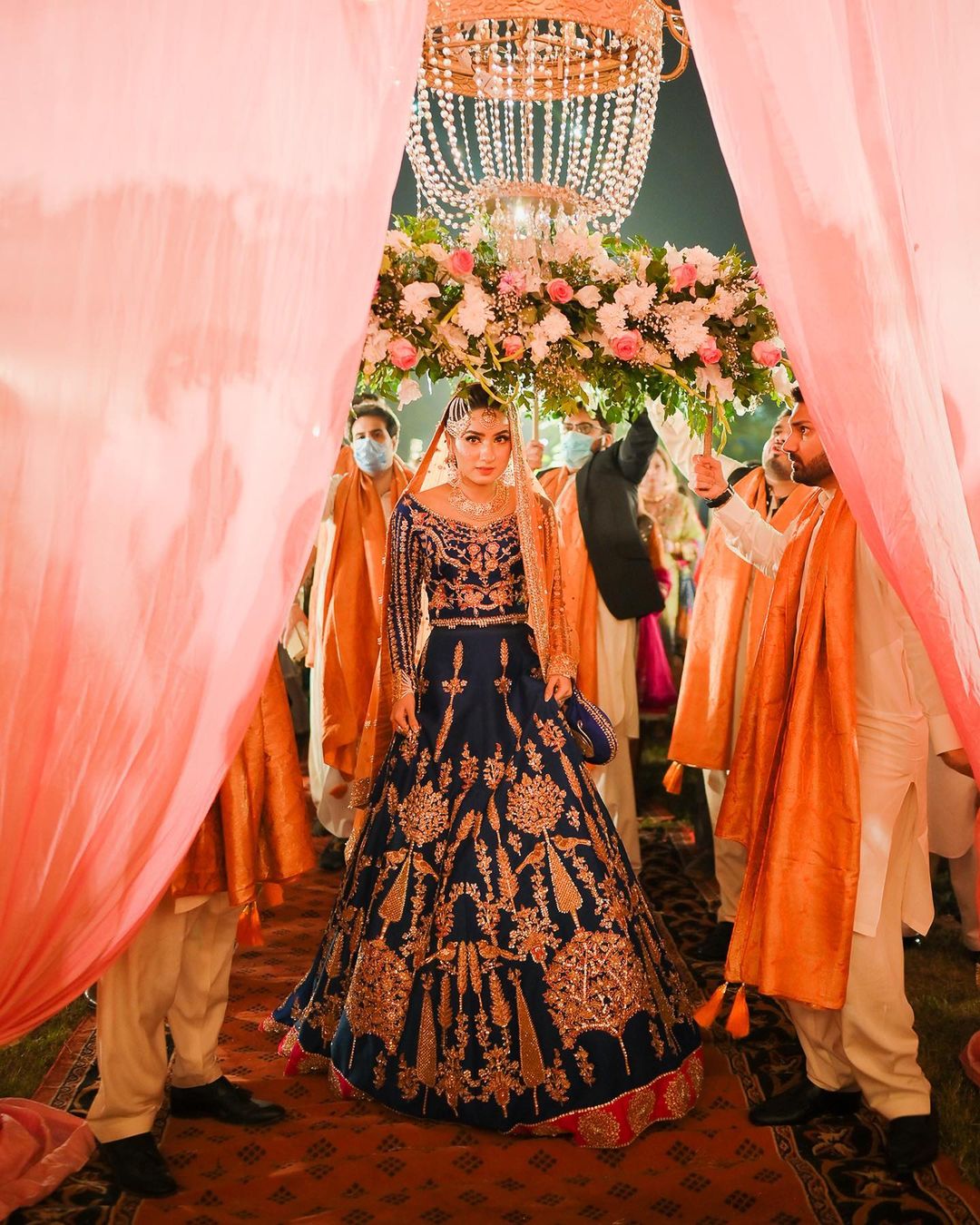 18.1k Likes, 167 Comments - Maha Noor (@mahasphotography) on Instagram:  “Bride of the day… | Bridal dresses pakistan, Desi wedding dresses,  Pakistani bridal dresses