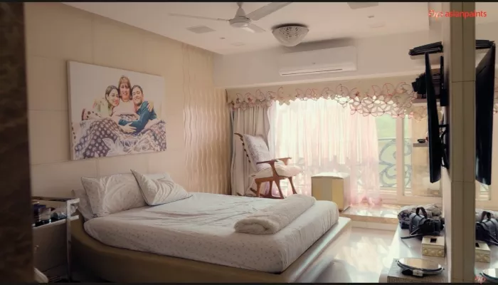 Tamannaah's bedroom