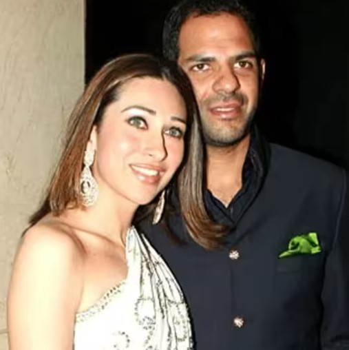 Karisma Kapoor – Sanjay Kapur: Despite an ugly divorce, there is no bad  blood between the kids and their father - IBTimes India