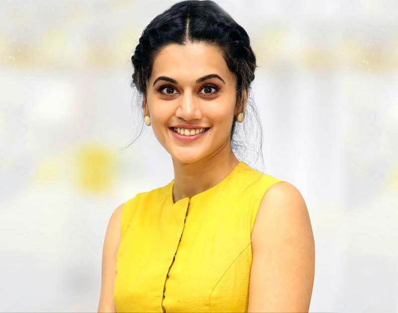 Taapsee Pannu shares opinion on 'Bollywood camps' after Priyanka Chopra