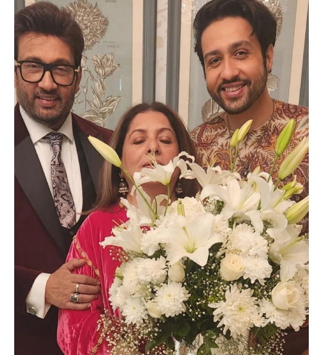 shekhar suman with wife and son