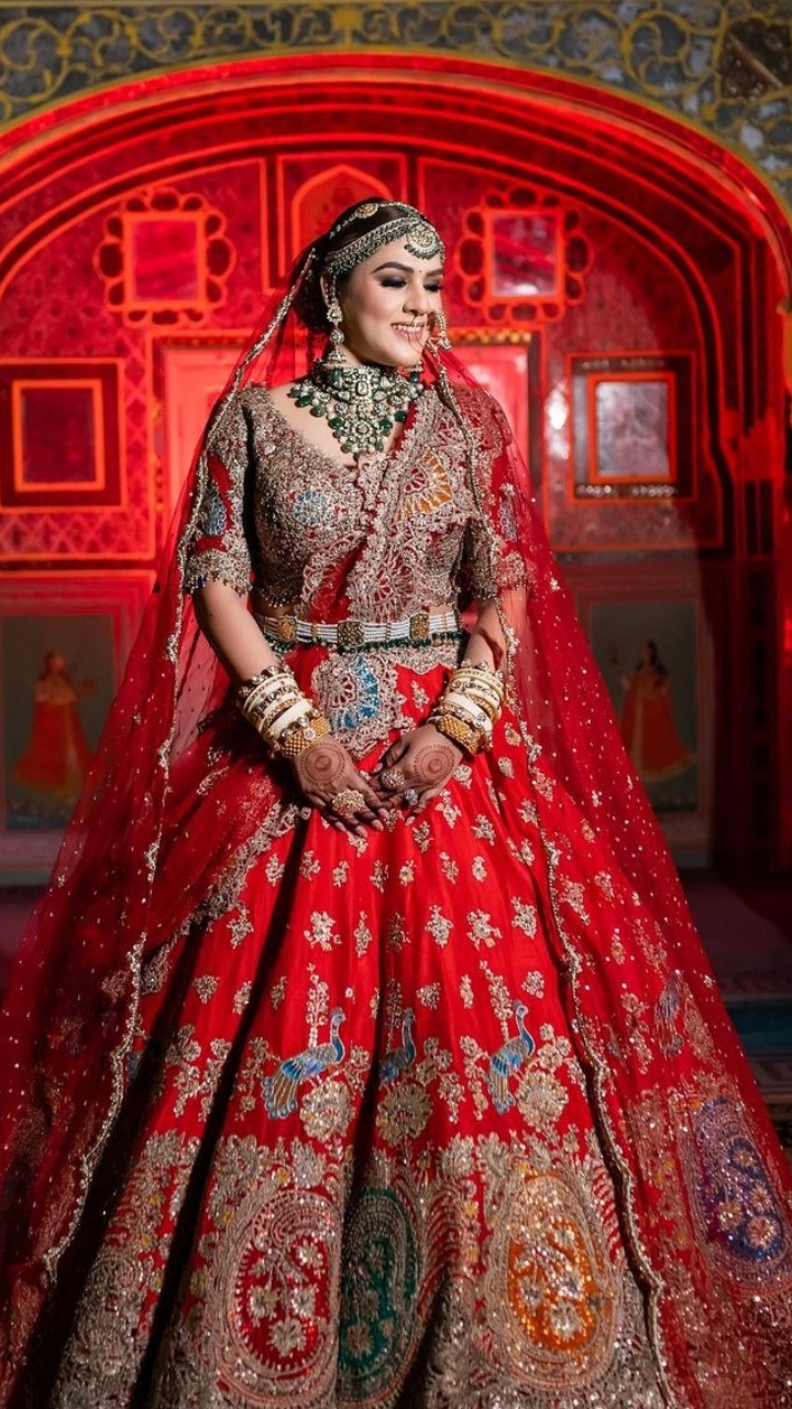 Bridal Lehenga Choli at best price in Chennai by Mohan Textile | ID:  15100346848