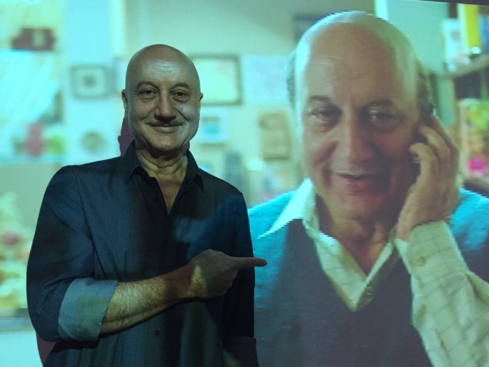 Anupam Kher shaved his moustache after years for ms dhoni untold story