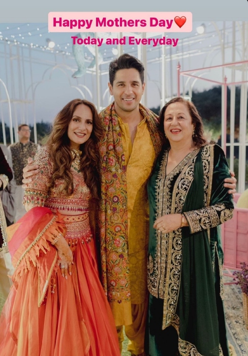 sidharth with his mom and mother in law