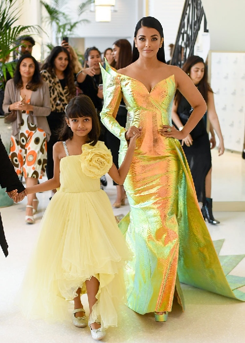 aishwarya with aaradhya