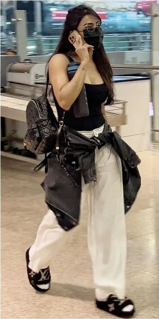 Samantha Ruth Prabhu Slays Airport Look In White