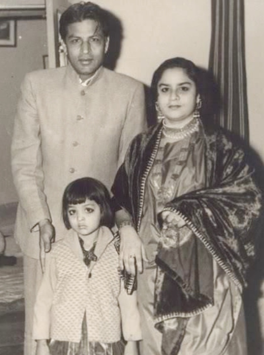 shah rukh khan parents