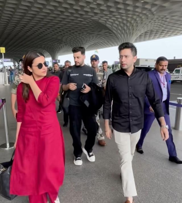 Parineeti Chopra Dazzles In A Black Dress At Airport, Styles It