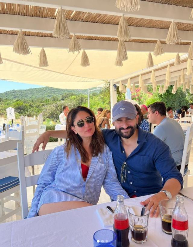 kareena kapoor with her family