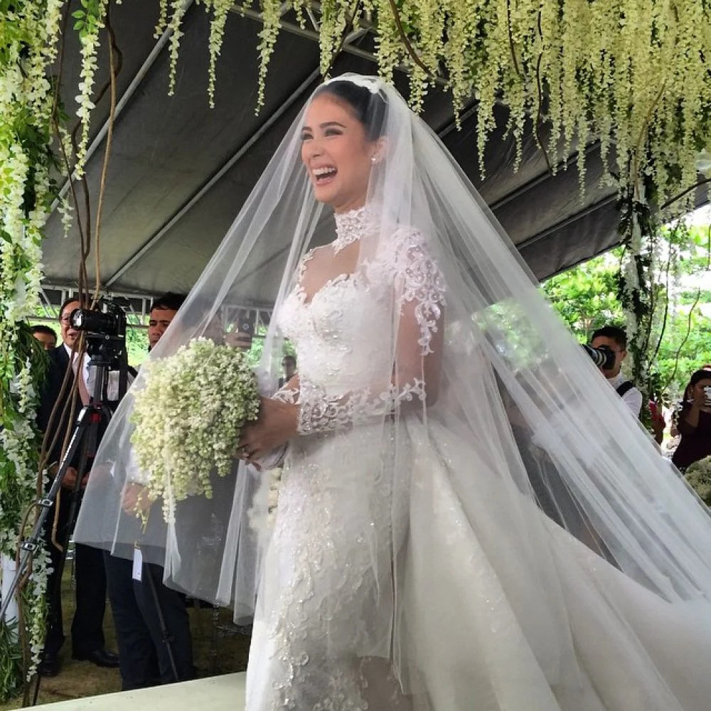 Filipino Socialite, Heart Evangelista Owns A 3-Stacked Diamond Ring, It ...