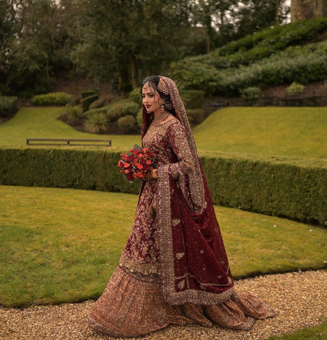 Pakistani Bride Steals Heart With Graceful Dance To 'Khushiyan Da ...