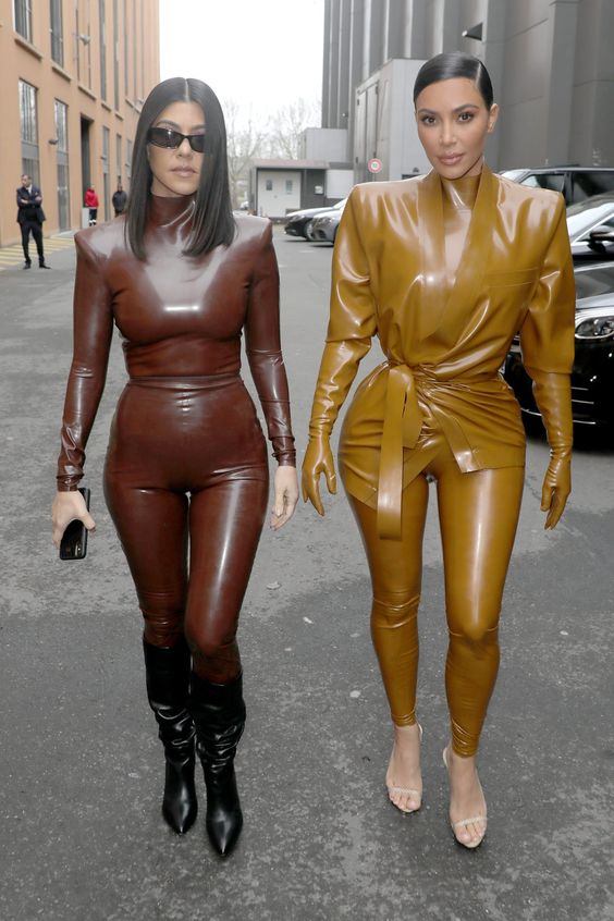 All Not Well Between The Kardashian Sisters, Kim And Kourtney? Latter ...