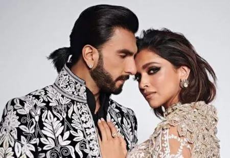 ranveer kissed deepika's poster