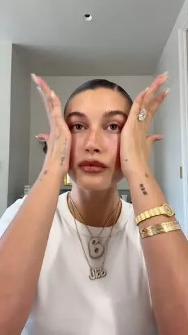 hailey bieber