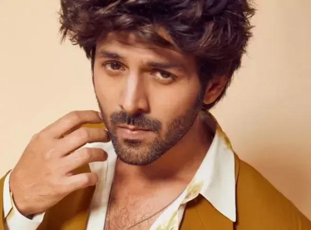 Kartik Aaryan, Bhool Bhulaiyaa 3, Kartik Aaryan Kashi Viral Video 