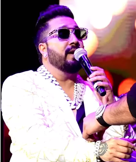 Mika Singh