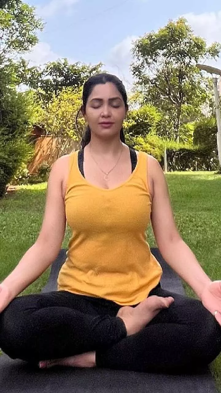 shubhangi atre yoga