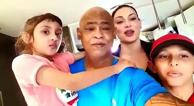 Vinod Kambli Two Wives Receptionist Noella Lewis Model Andrea Hewitt FIR Pan Separation